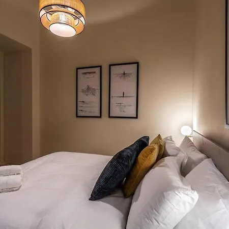 Apartment Exquisite Unit - Cozy One Bedroom Apt In